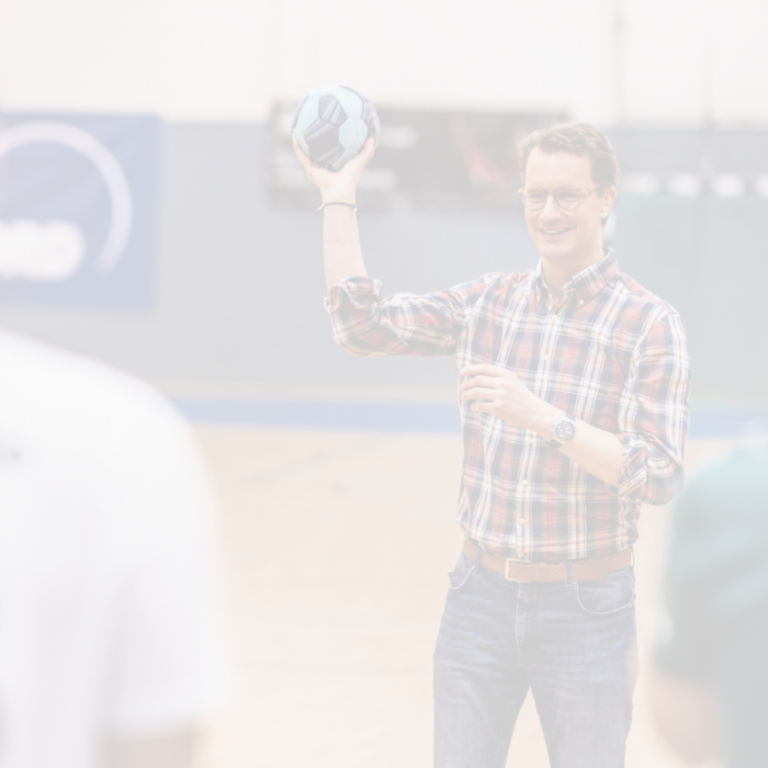 Spitzname “Henne” Spitzname “Henne”